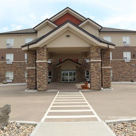 Prairie Moon Inn & Suites Macklin Екстериор снимка
